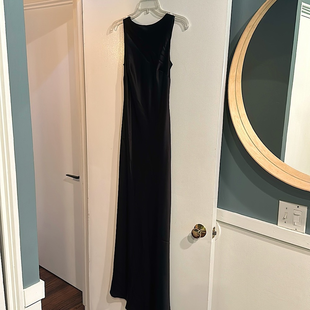 ♦️ABS COLLECTION♦️black satin evening gown with open bow back